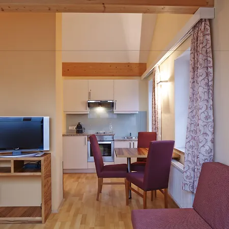 Ceconi By Gruene Zur Post - 100% Bio Otel 3*