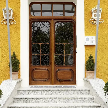 Ceconi By Gruene Zur Post - 100% Bio Otel