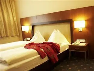Hotel Ceconi By Gruene Zur Post - 100% Bio Salisburgo