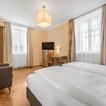 Ceconi By Gruene Zur Post - 100% Bio Hotel Salzburg